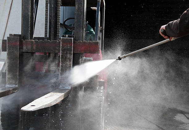 Best Patio and Deck Pressure Washing  in Cadillac, MI